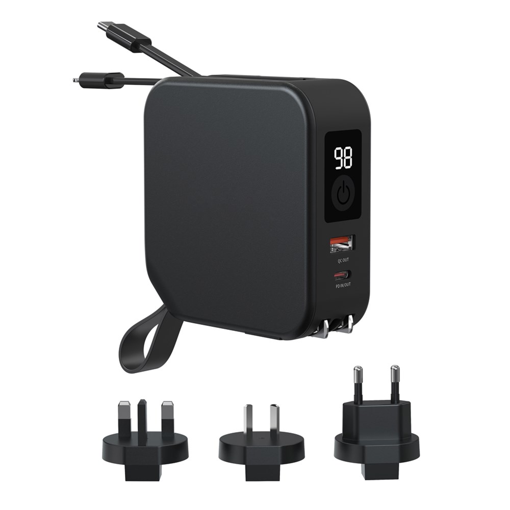 Urban Vitamin Saratoga 5-in-1 universal Charger