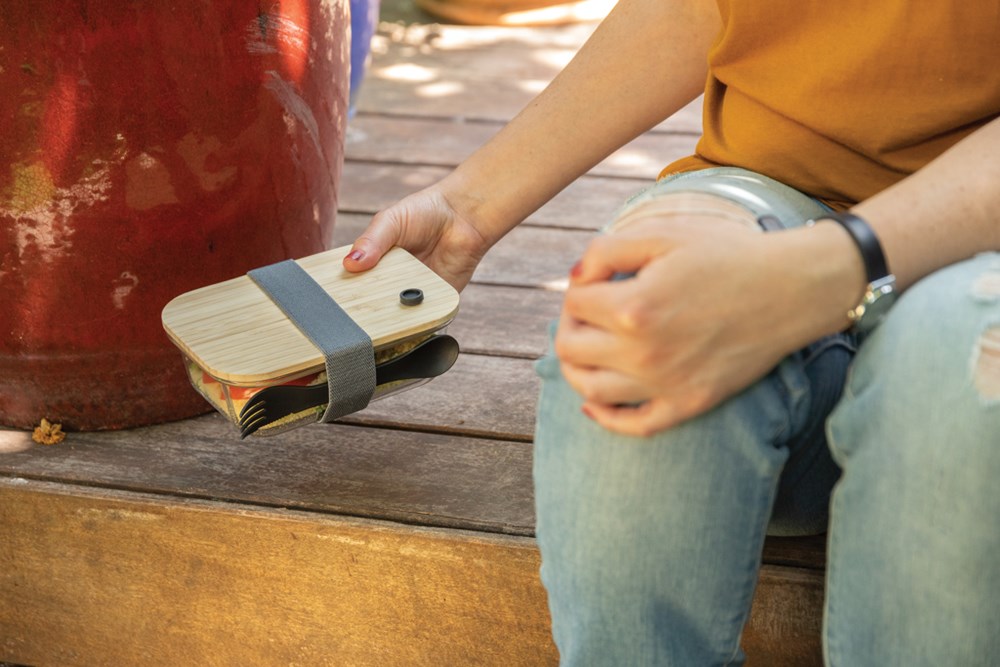 Lunch-Box aus Glas mit Bambusdeckel